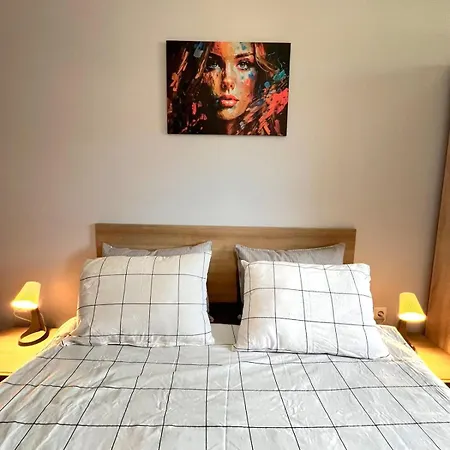 Apartamento Maxim 1 Cozy 1 Bedroom In *